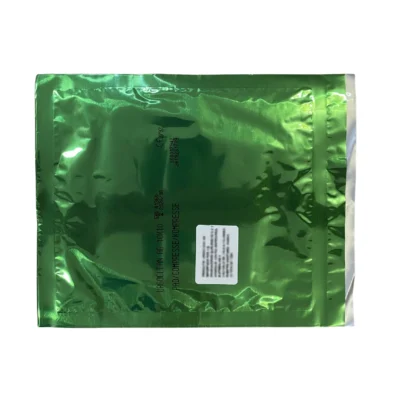 UrgoClean AG 10×10 cm — apósito de limpieza con plata iónica URGO Medical
